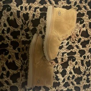 Kids UGGS (NEW)